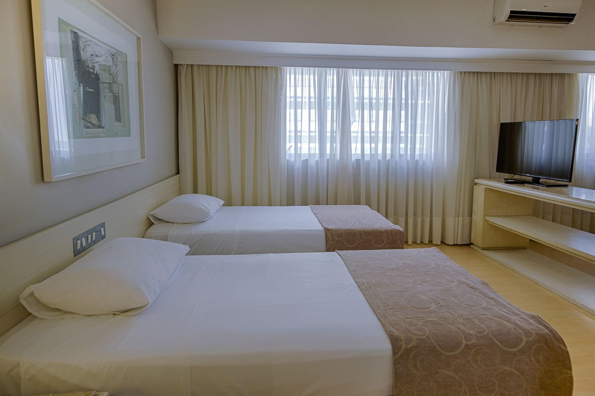 Hotel Victoria Villa Curitiba By Nacional Inn מראה חיצוני תמונה