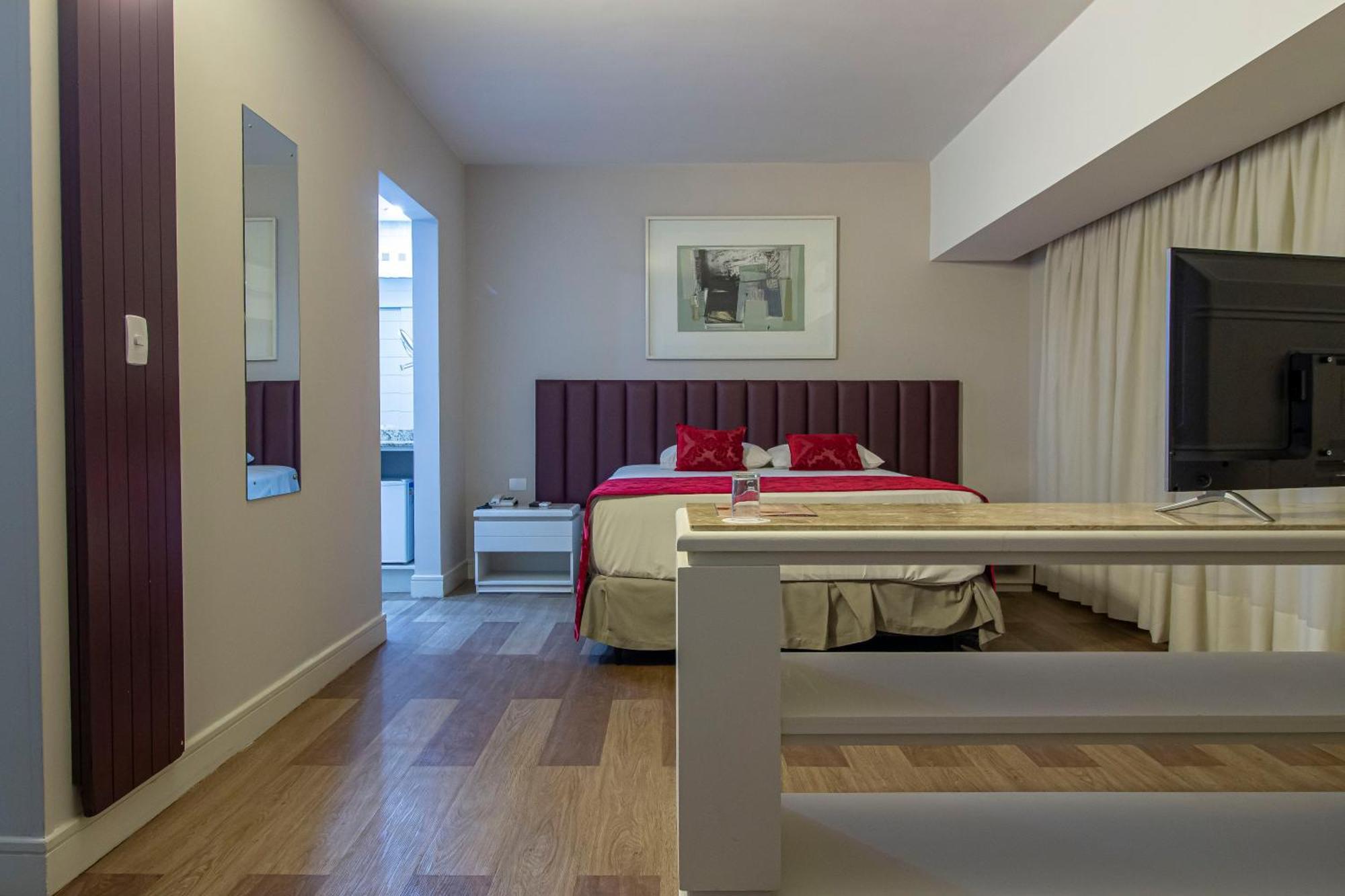 Hotel Victoria Villa Curitiba By Nacional Inn מראה חיצוני תמונה