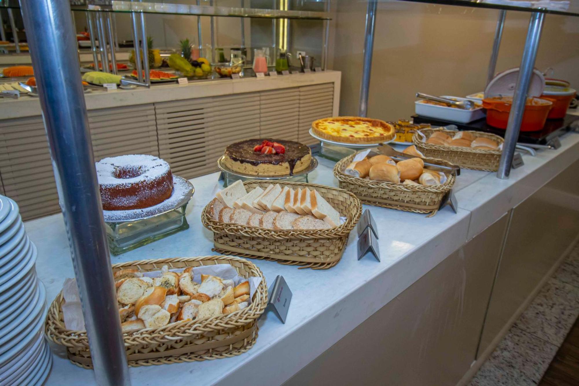 Hotel Victoria Villa Curitiba By Nacional Inn מראה חיצוני תמונה